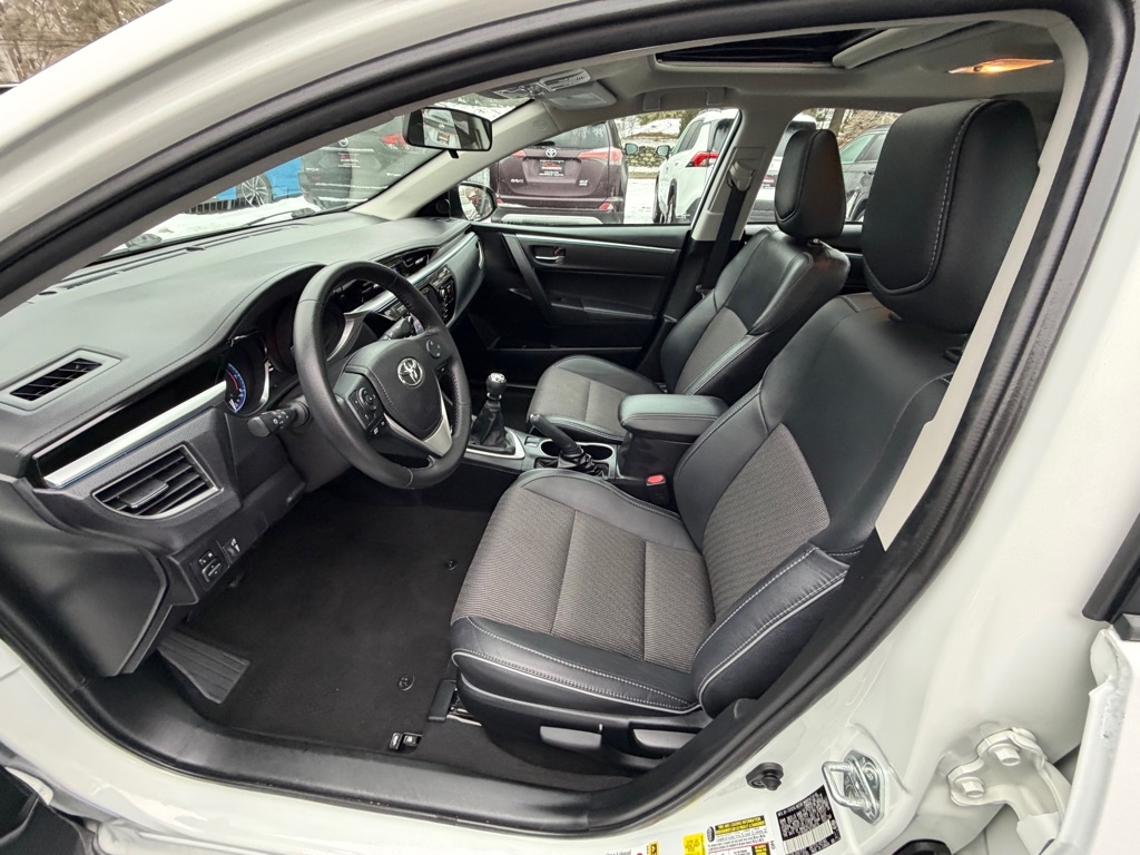 Toyota Corolla  2016