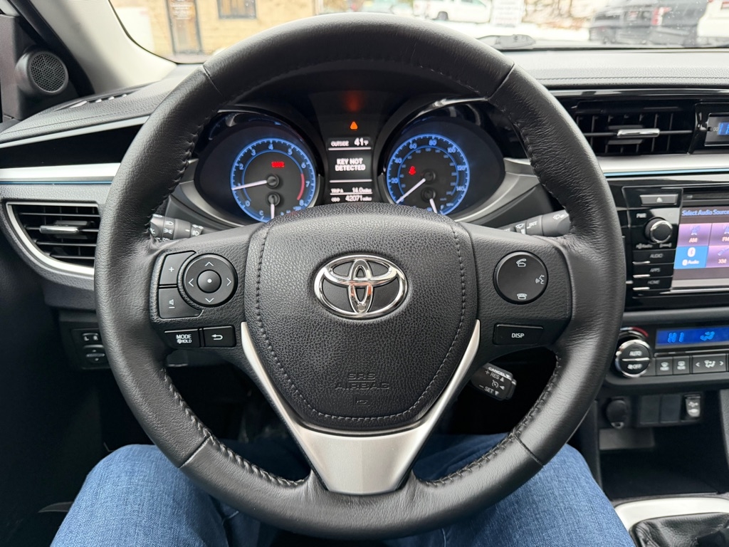 Toyota Corolla  2016