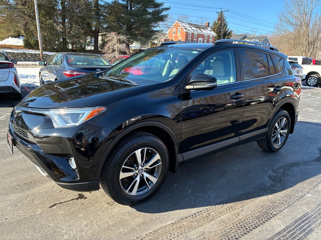 Toyota RAV4  2018