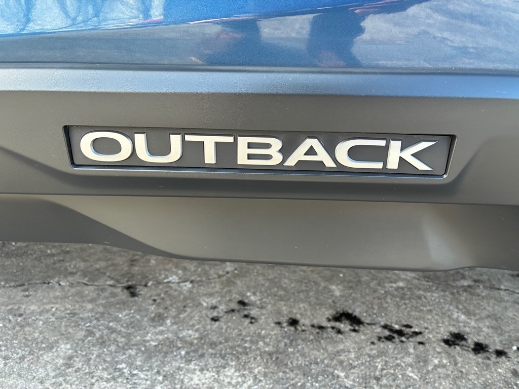 Subaru Outback  2022