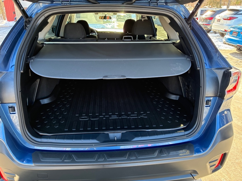 Subaru Outback  2022