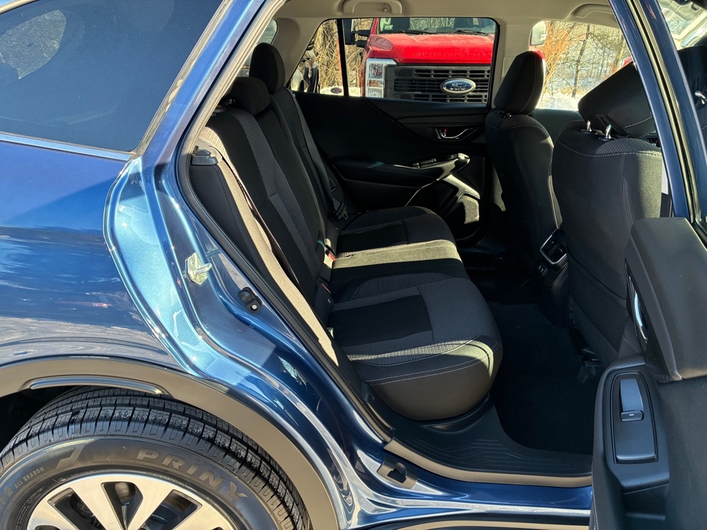 Subaru Outback  2022