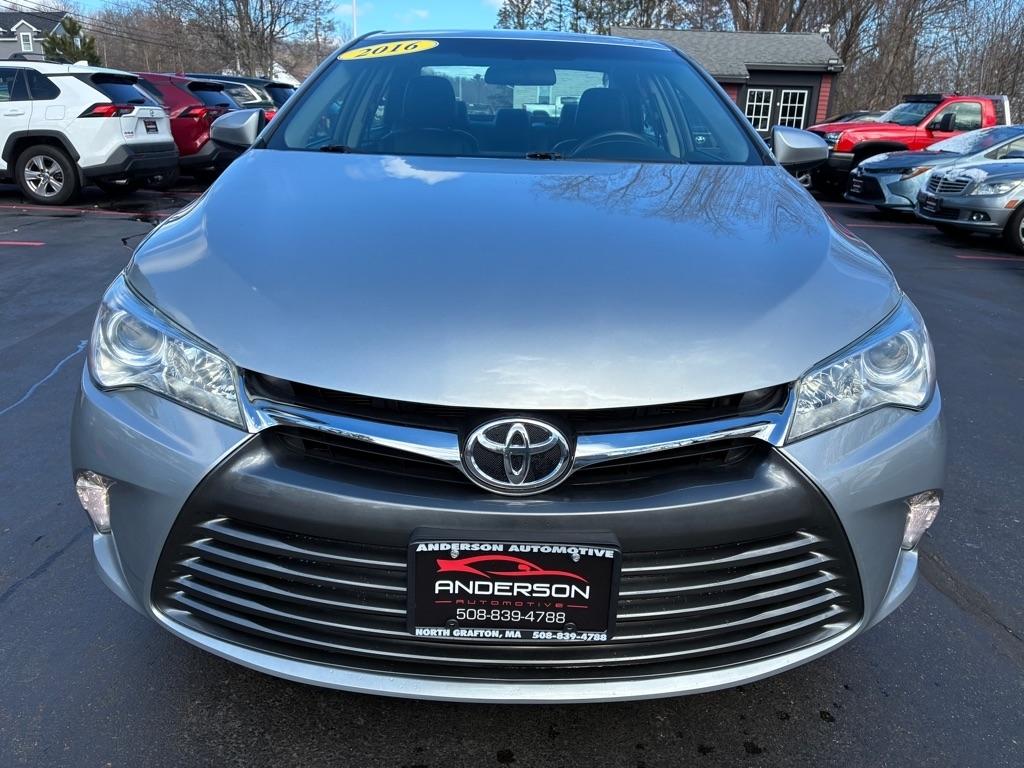 Toyota Camry  2016