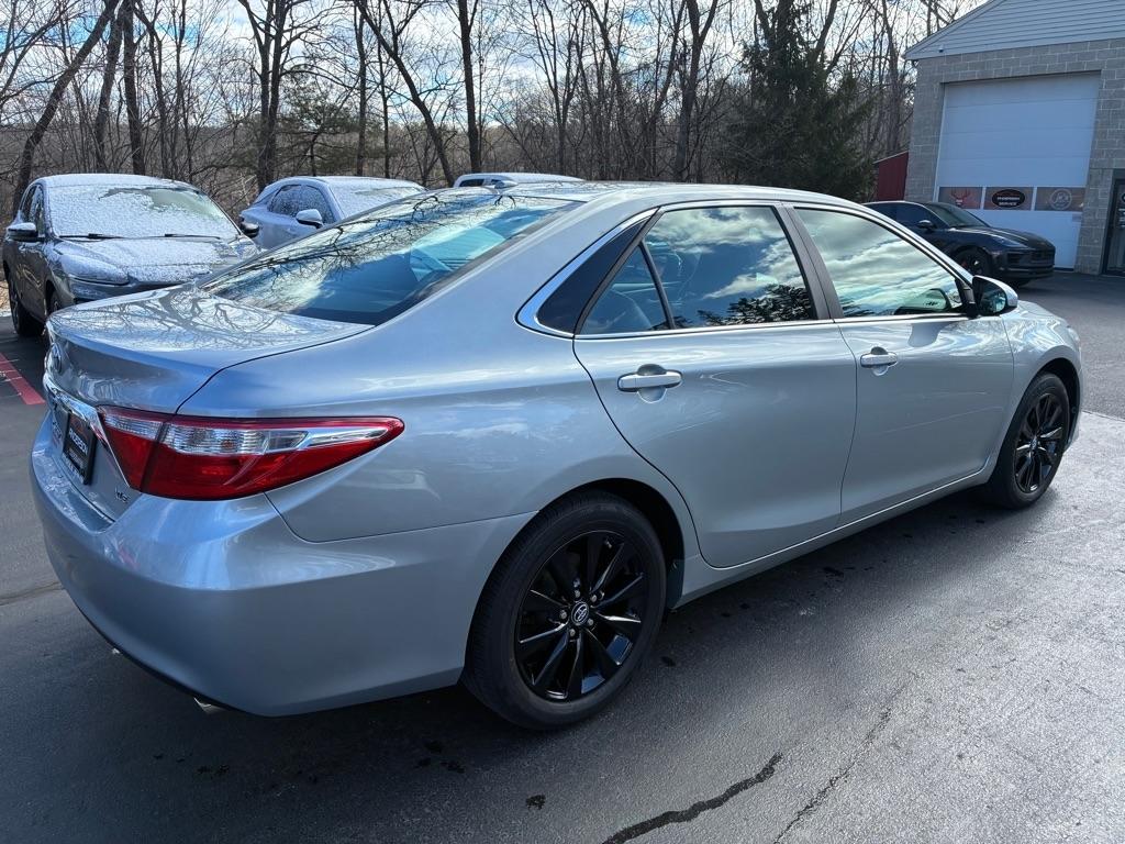Toyota Camry  2016
