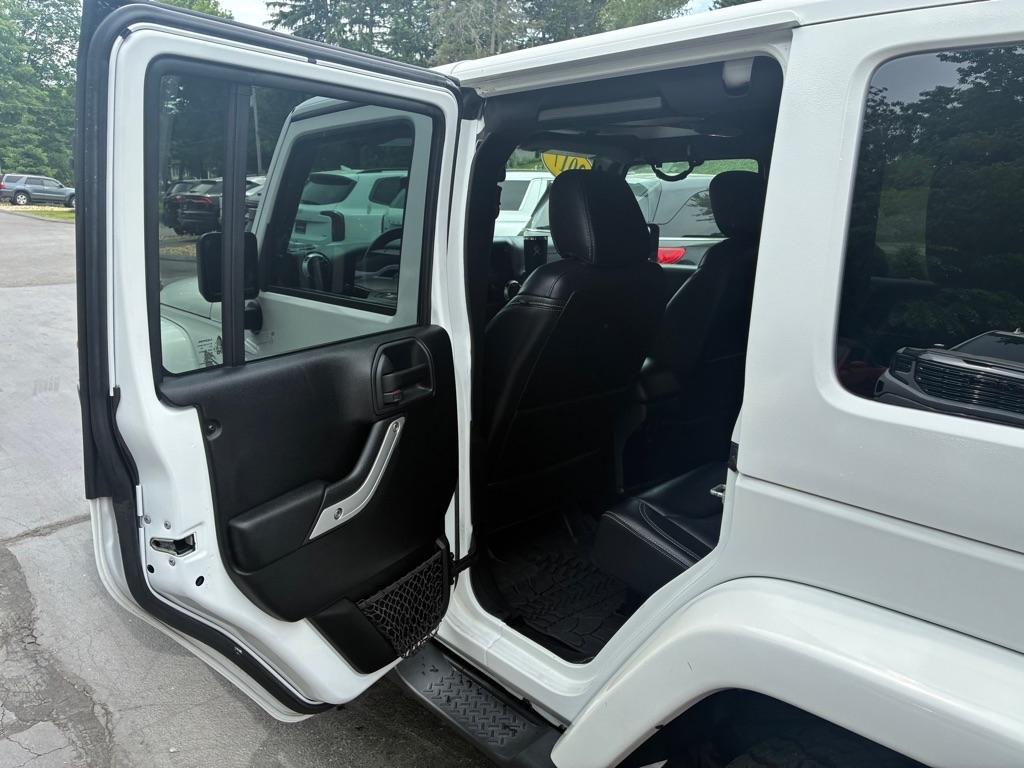 Jeep Wrangler  2017