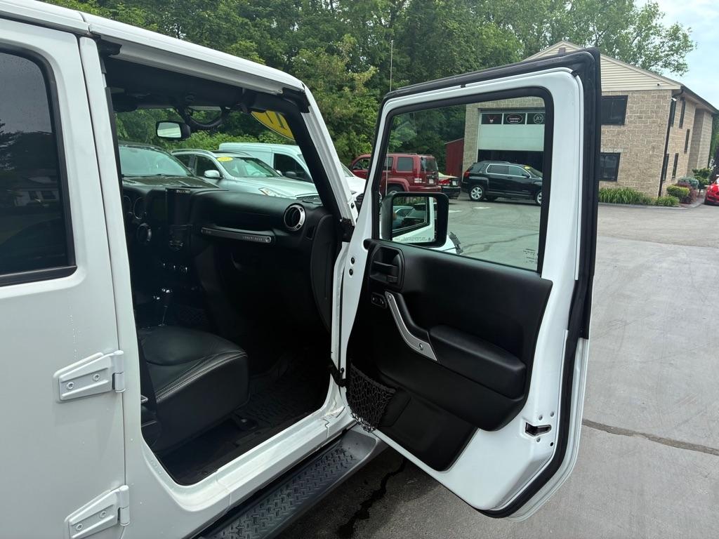 Jeep Wrangler  2017