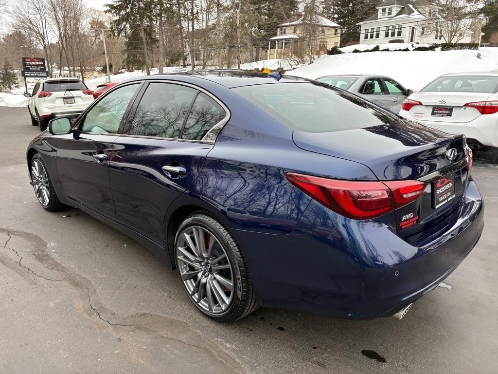 Infiniti Q50  2021