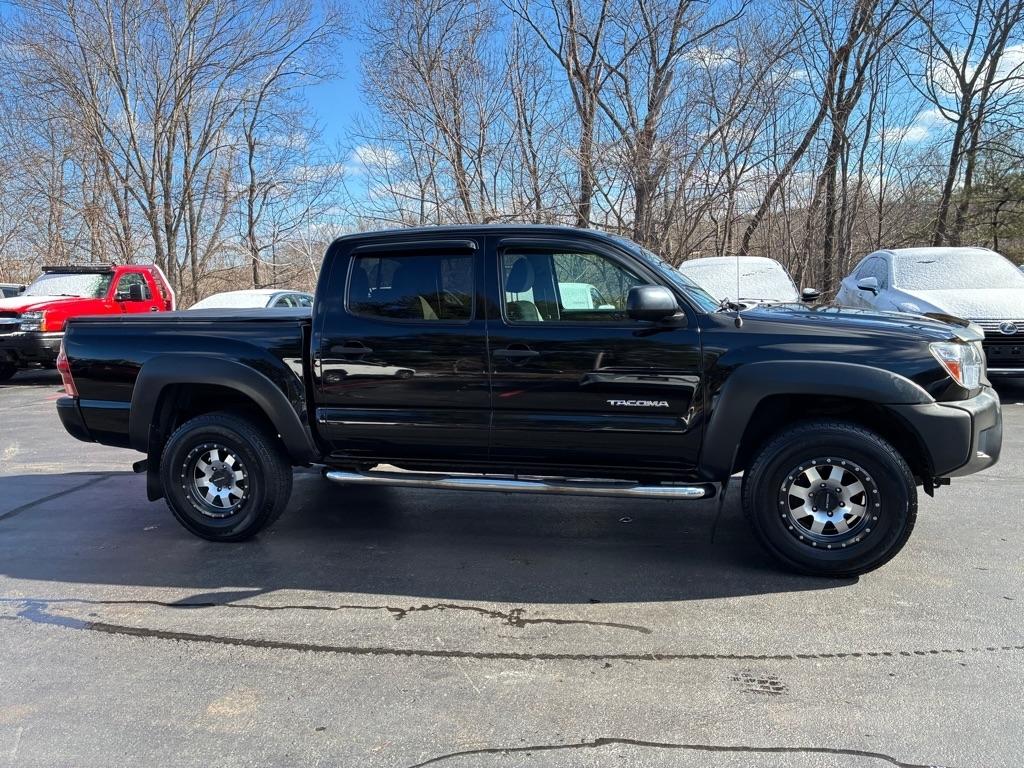 Toyota Tacoma  2013