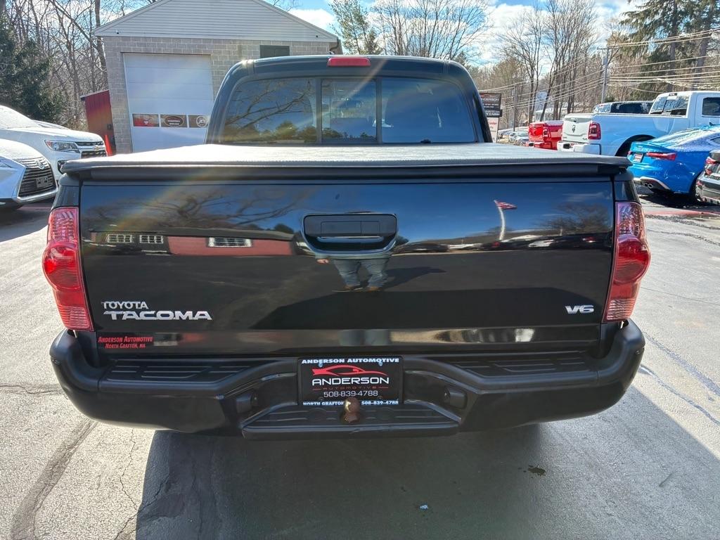 Toyota Tacoma  2013