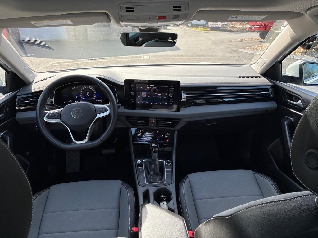 Volkswagen Jetta  2025