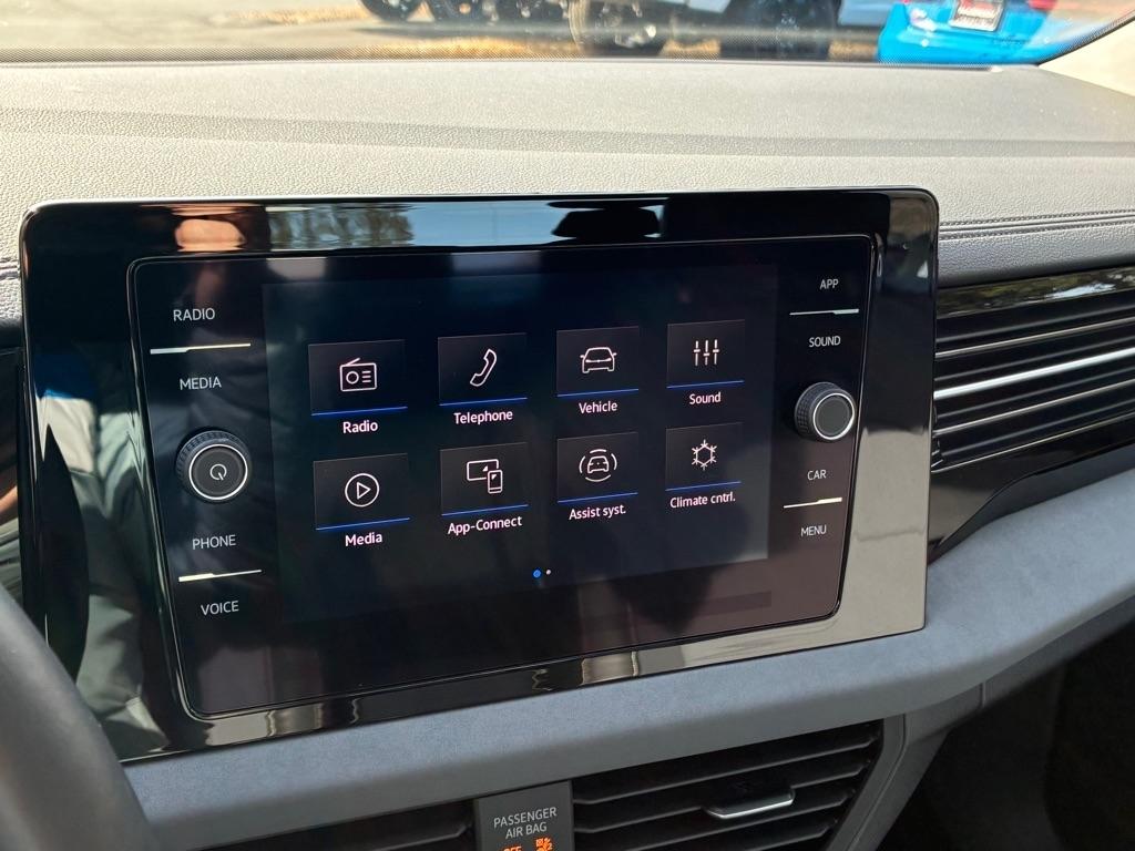 Volkswagen Jetta  2025