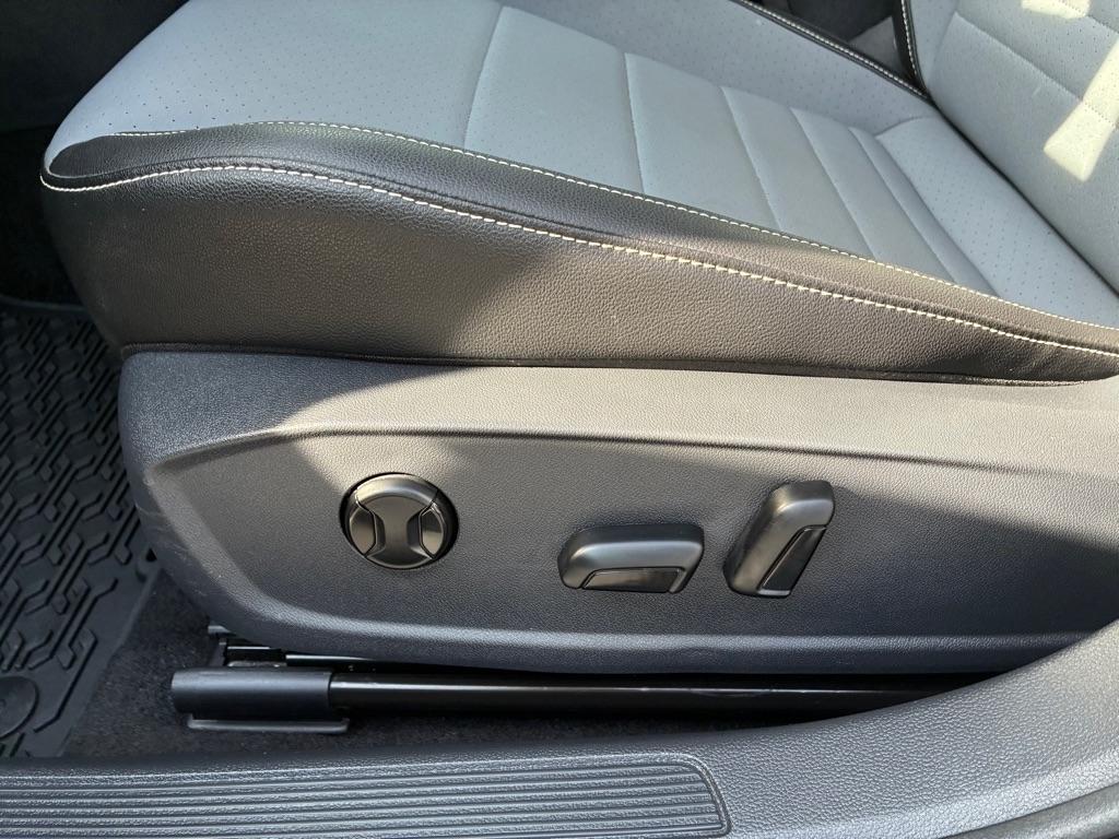 Volkswagen Jetta  2025