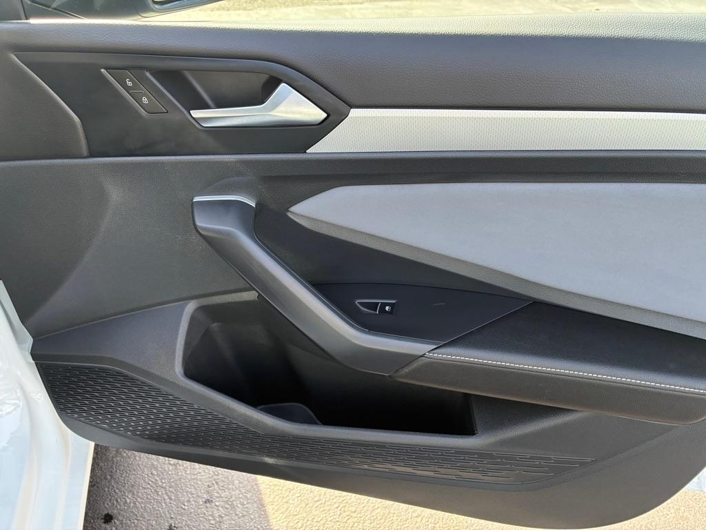 Volkswagen Jetta  2025