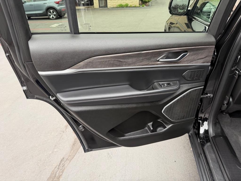 Jeep Grand Cherokee  2021