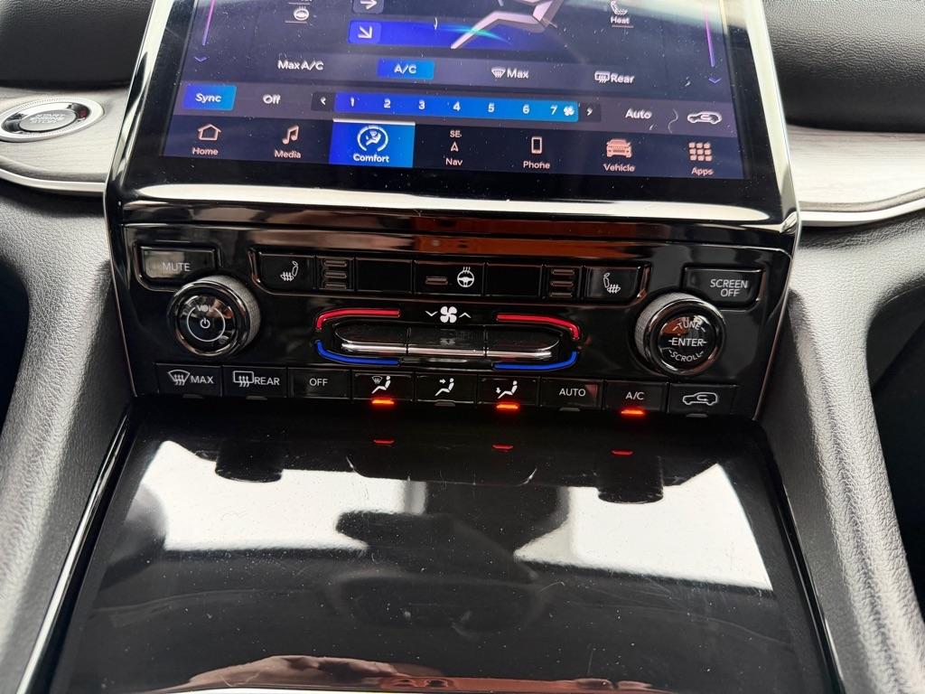 Jeep Grand Cherokee  2021