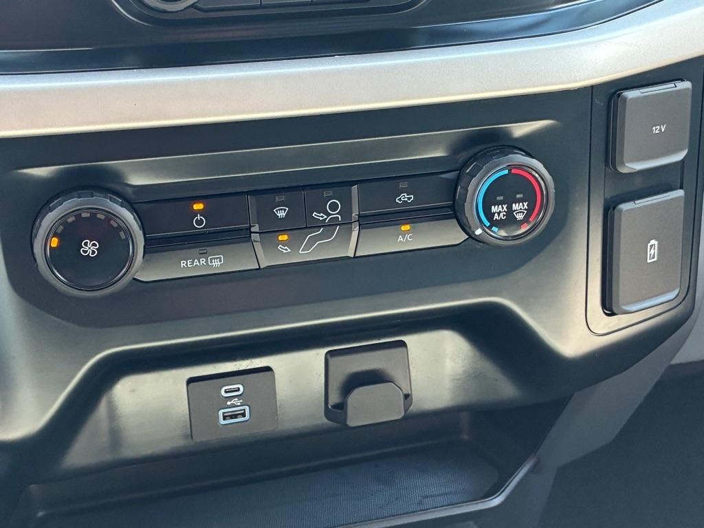 Ford F-150  2023