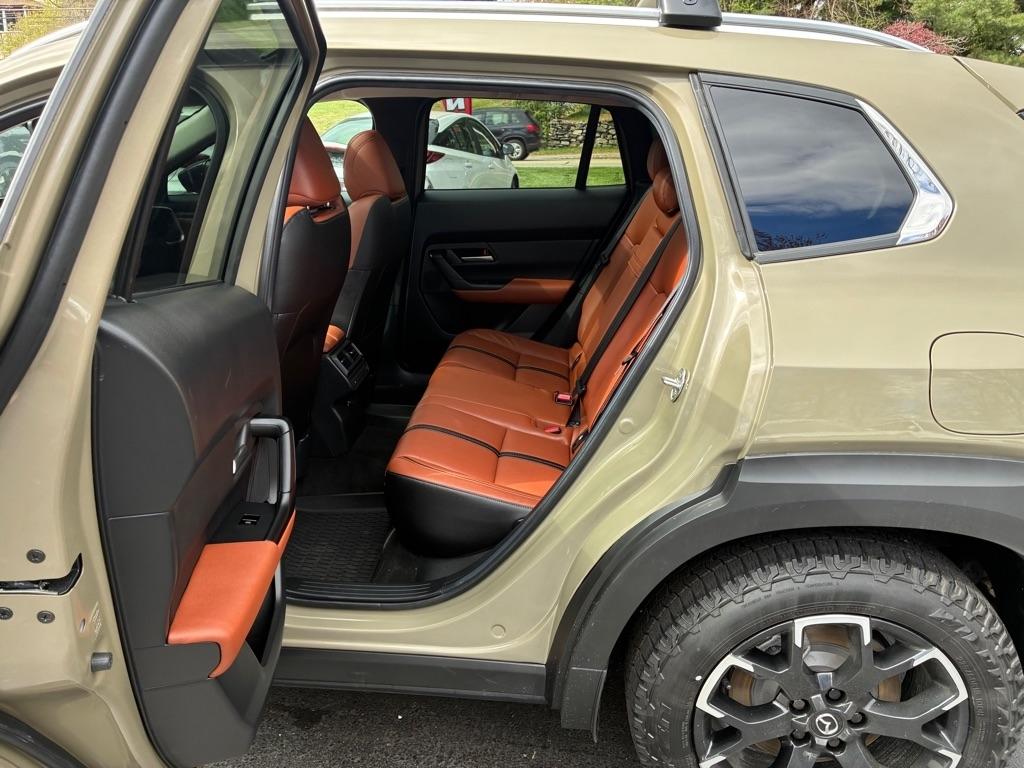 Mazda CX-50  2025