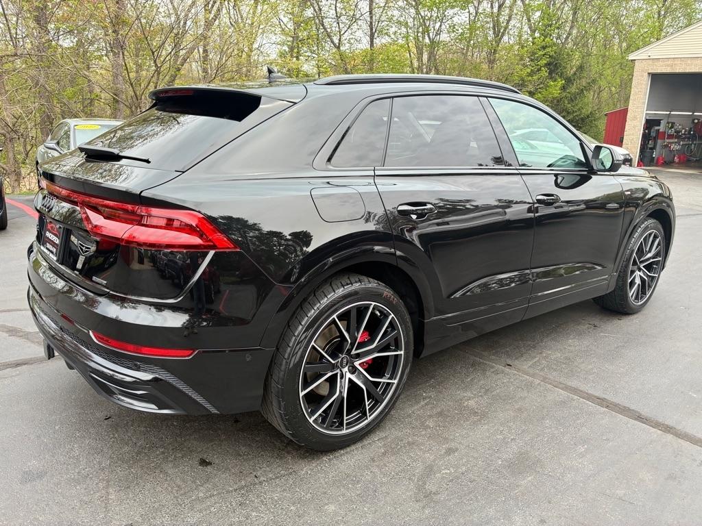 Audi Q8  2023