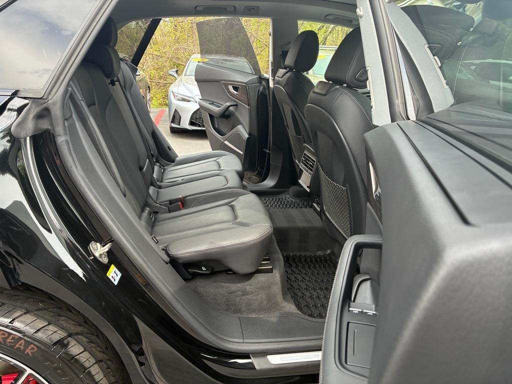 Audi Q8  2023