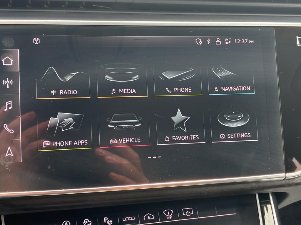Audi Q8  2023