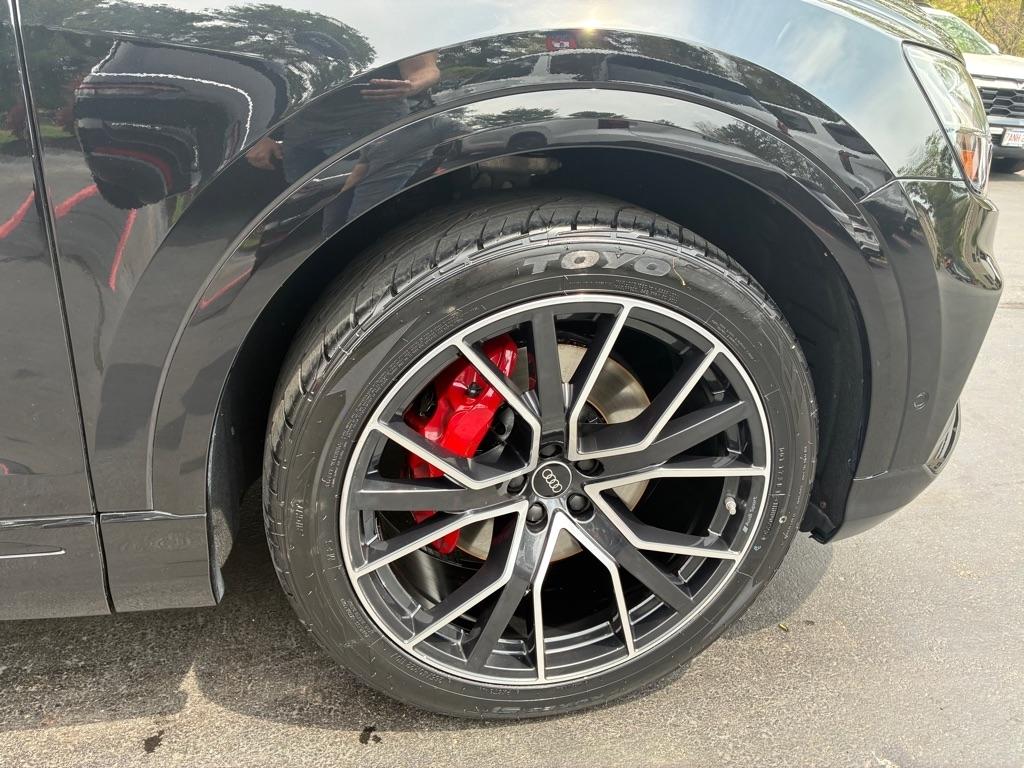 Audi Q8  2023