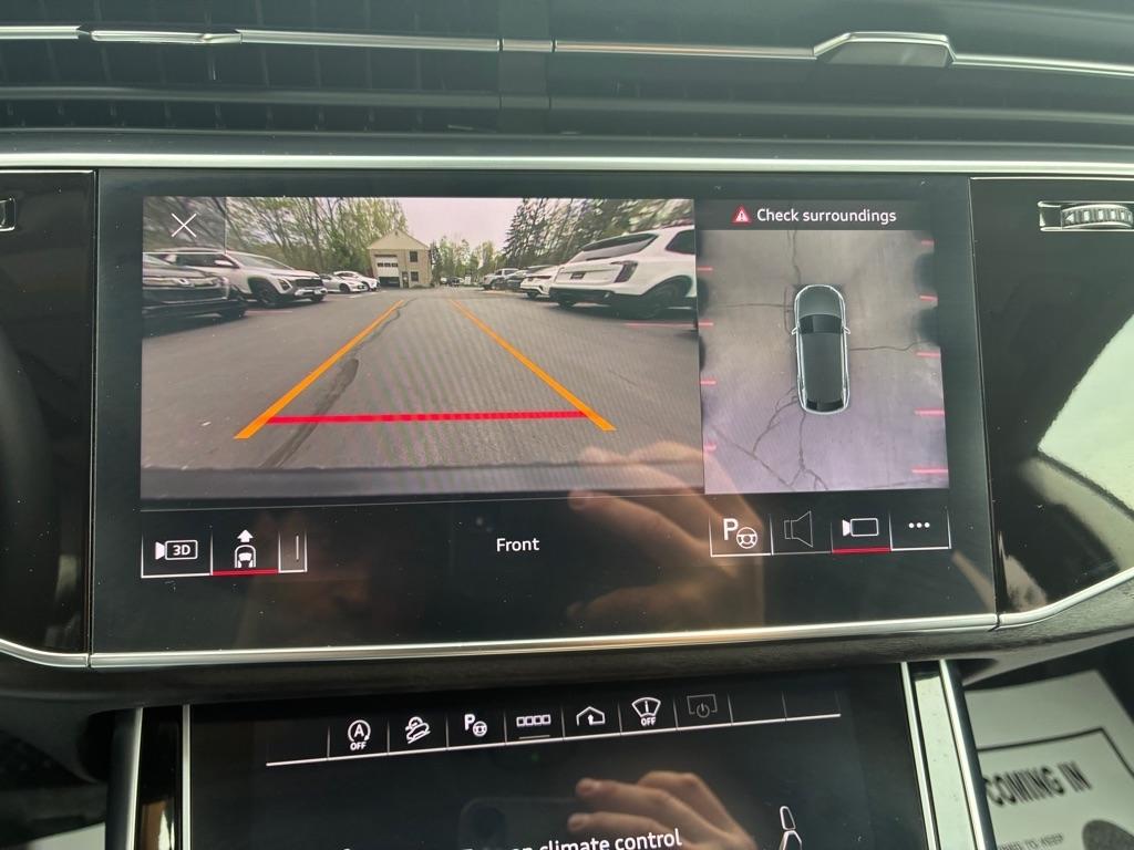 Audi Q8  2023