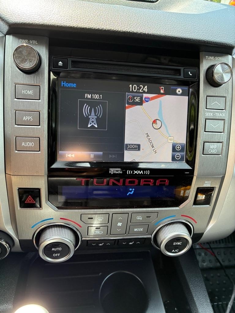 Toyota Tundra  2018