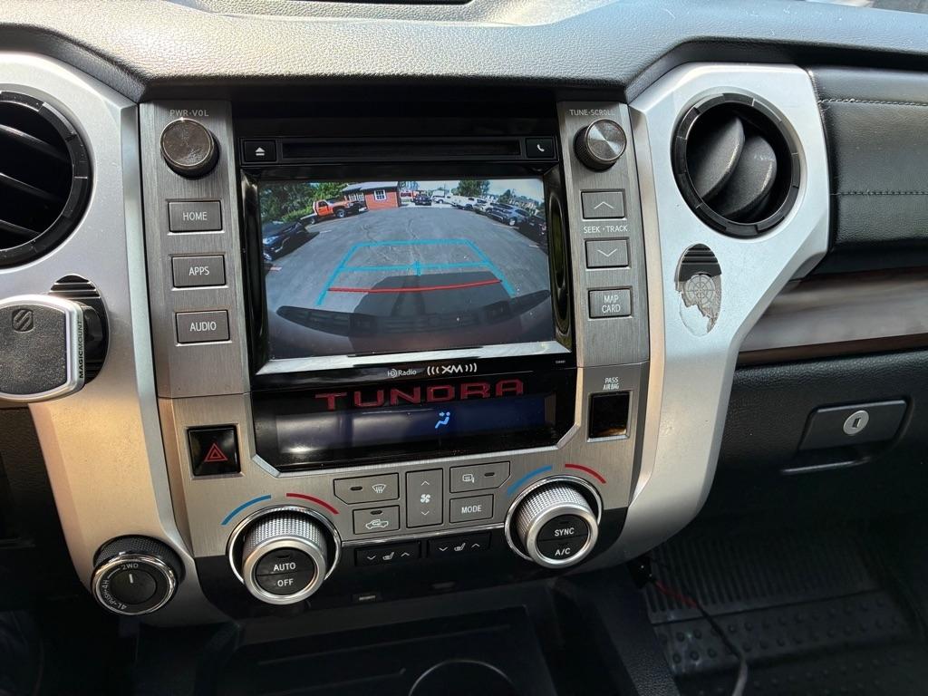 Toyota Tundra  2018