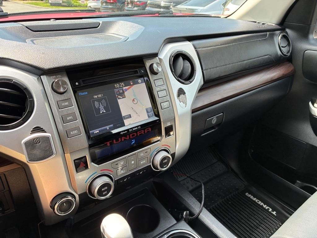 Toyota Tundra  2018