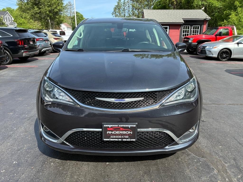 Chrysler Pacifica  2020