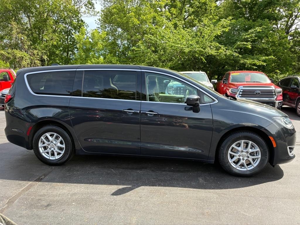 Chrysler Pacifica  2020