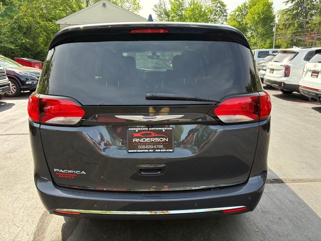Chrysler Pacifica  2020