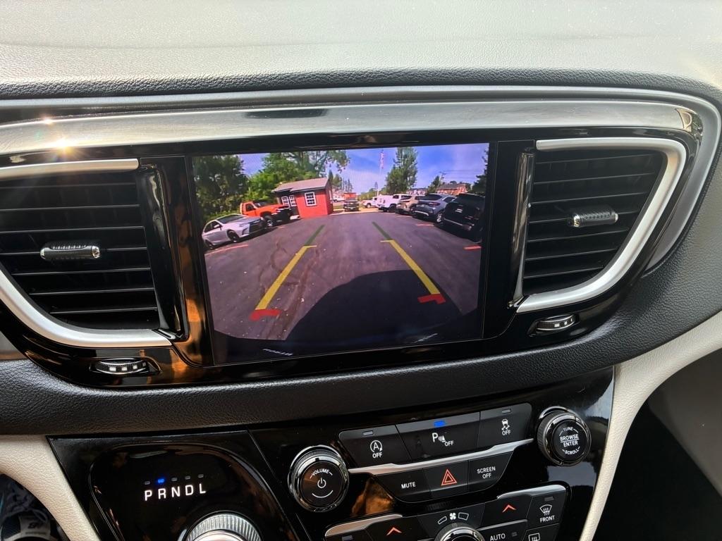 Chrysler Pacifica  2020