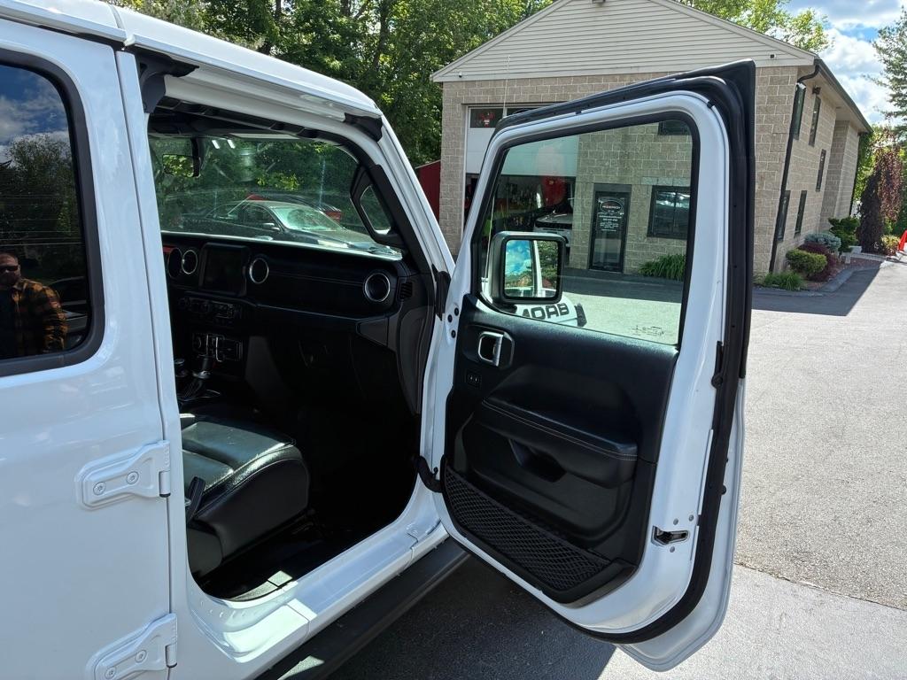Jeep Wrangler  2019