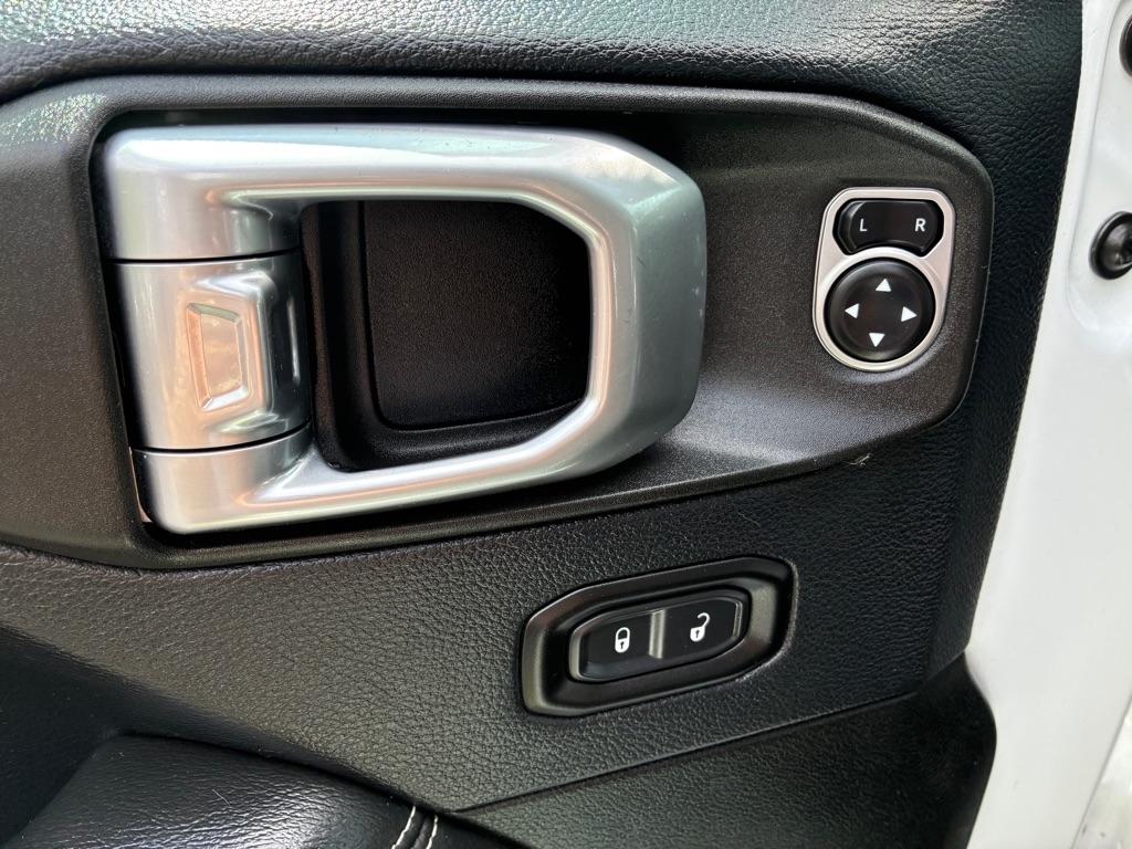 Jeep Wrangler  2019