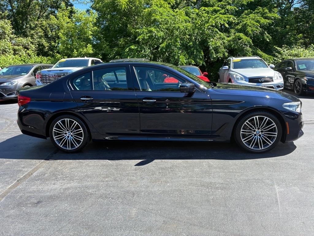 BMW 5-Series  2018