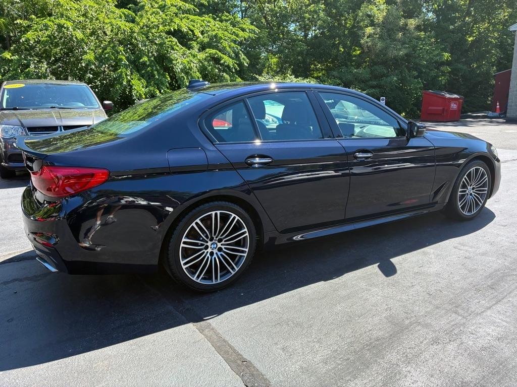 BMW 5-Series  2018