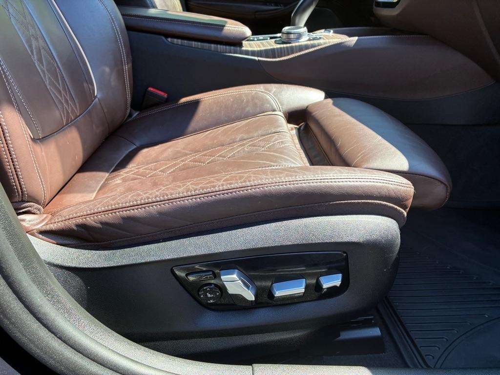 BMW 5-Series  2018