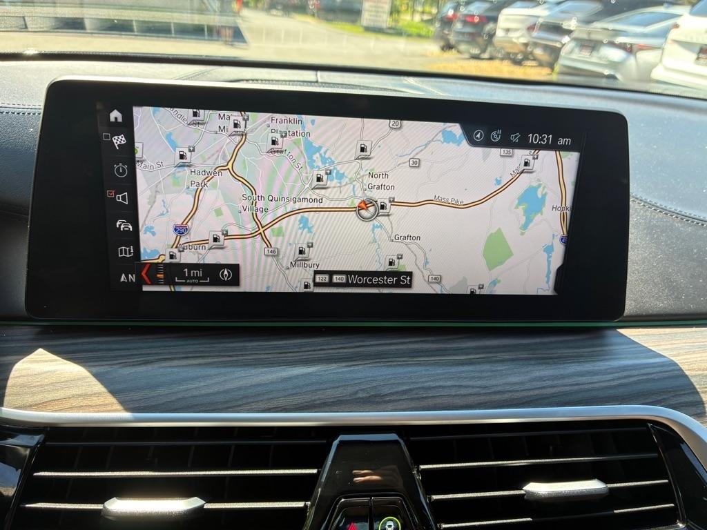 BMW 5-Series  2018