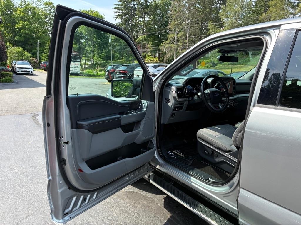 Ford F-150  2022