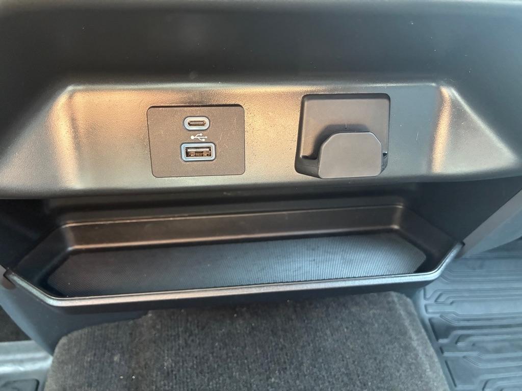 Ford F-150  2022