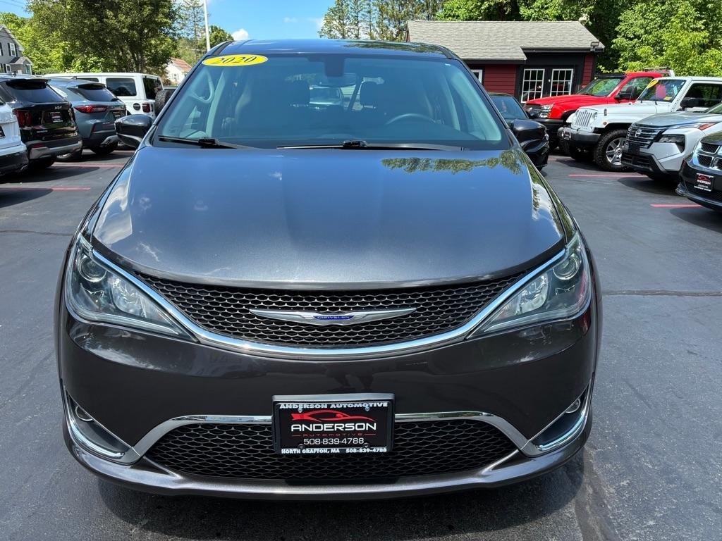 Chrysler Pacifica  2020