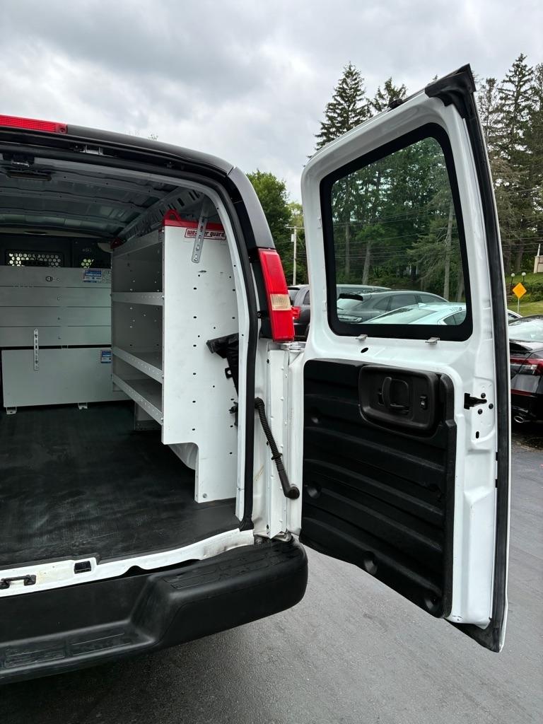GMC Savana  2012
