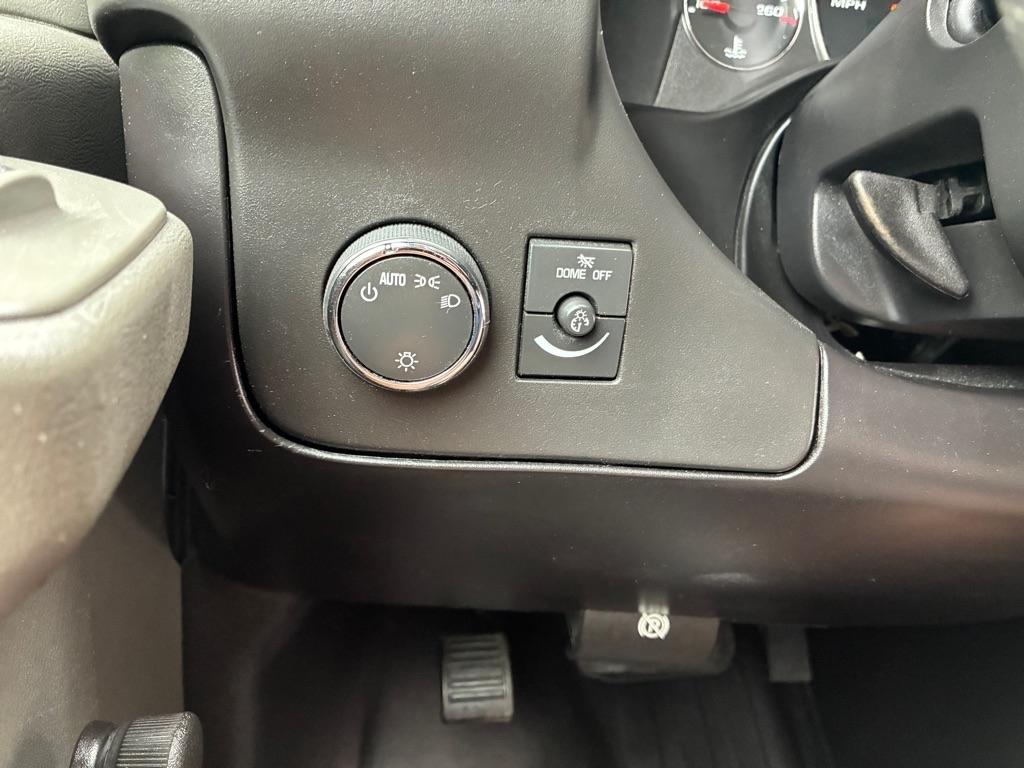 GMC Savana  2012