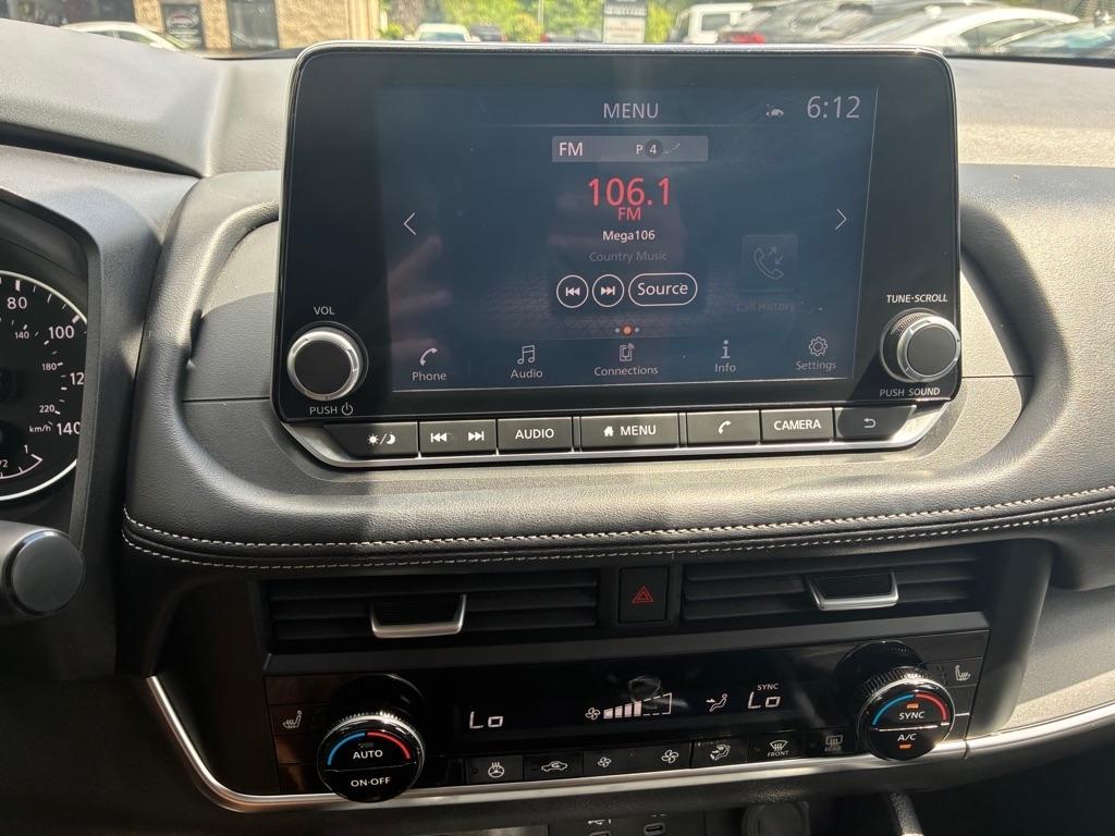 Nissan Rogue  2024