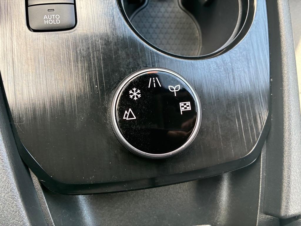 Nissan Rogue  2024