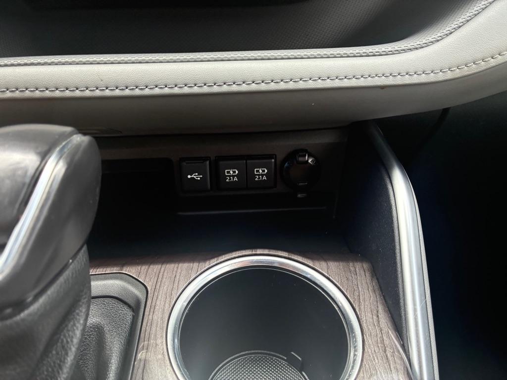 Toyota Highlander  2021