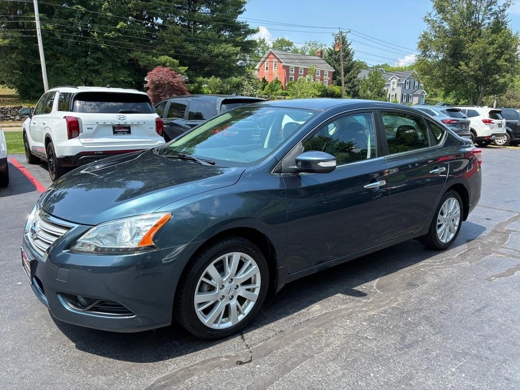 Nissan Sentra  2014