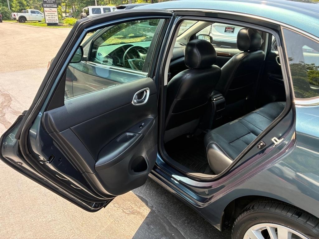 Nissan Sentra  2014