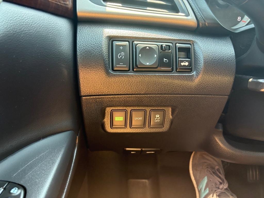 Nissan Sentra  2014